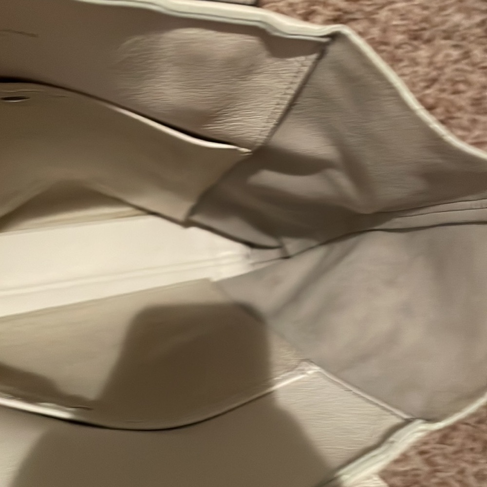 Everlane Italian Leather White / Cream Petra Tote Bag Purse with Metal Accents - Picture 14 of 16